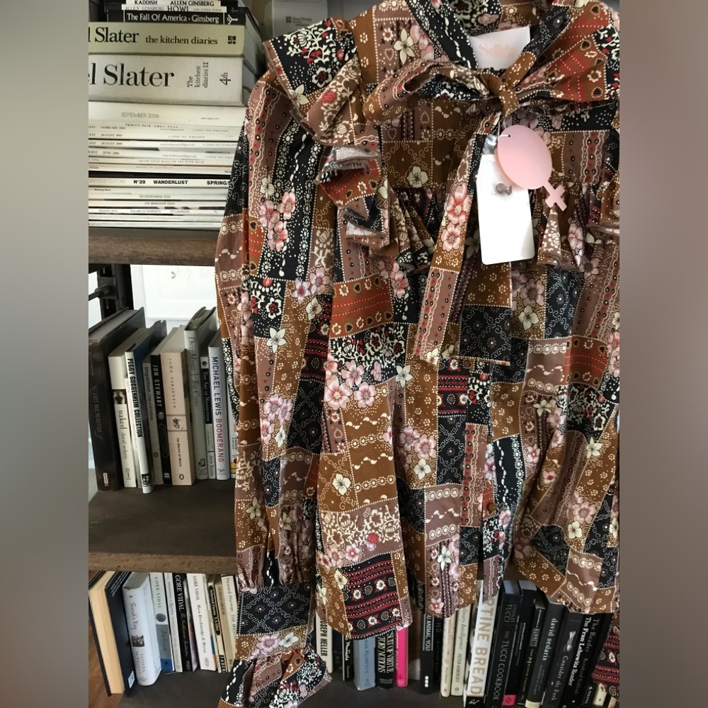 NWT Selkie The Elizabeth Blouse in Brown Pink and Black Patchouli Pattern Size S - Picture 8 of 16